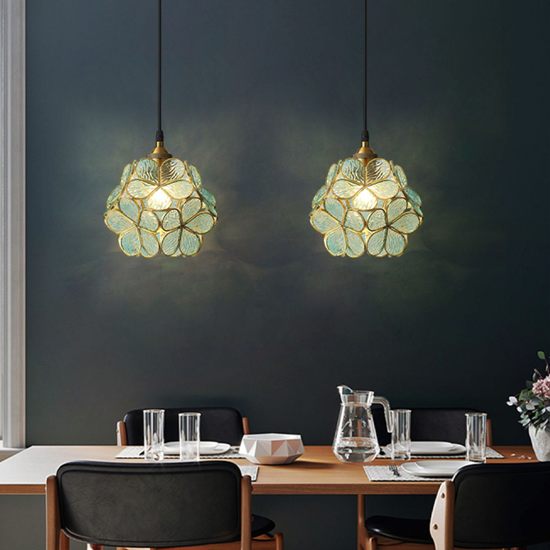 Suspension Pétale en Verre - Élégance Moderne et Design Vintage pour Votre Intérieur