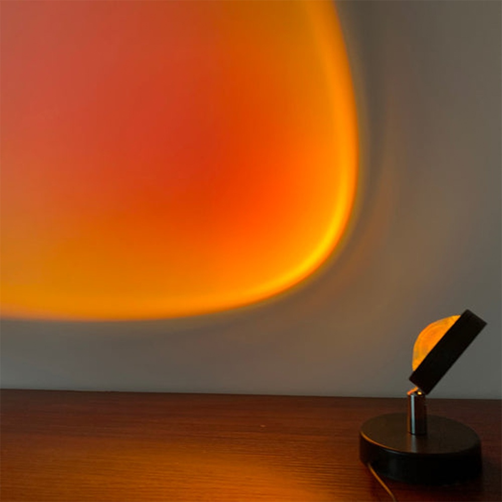 Lampe de Table SunGlow - Éclat Chaleureux et Design Nostalgique