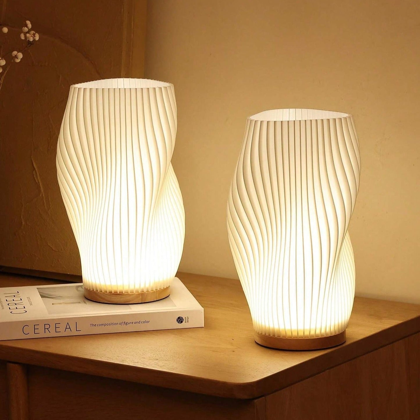 Lampe Serene Wavecrest - Élégance Contemporaine avec Dimmable USB