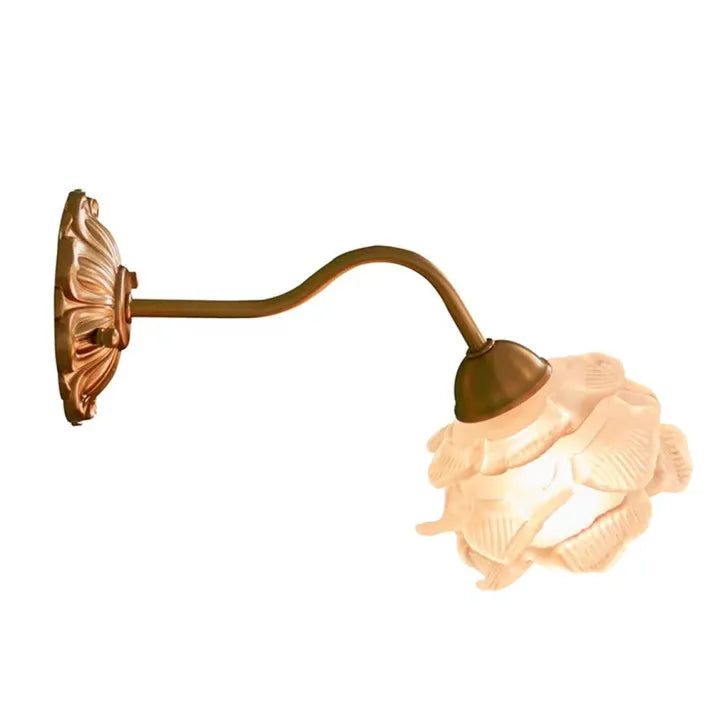 Lampe murale vintage en cuivre et verre – Pétales de fleurs délicats