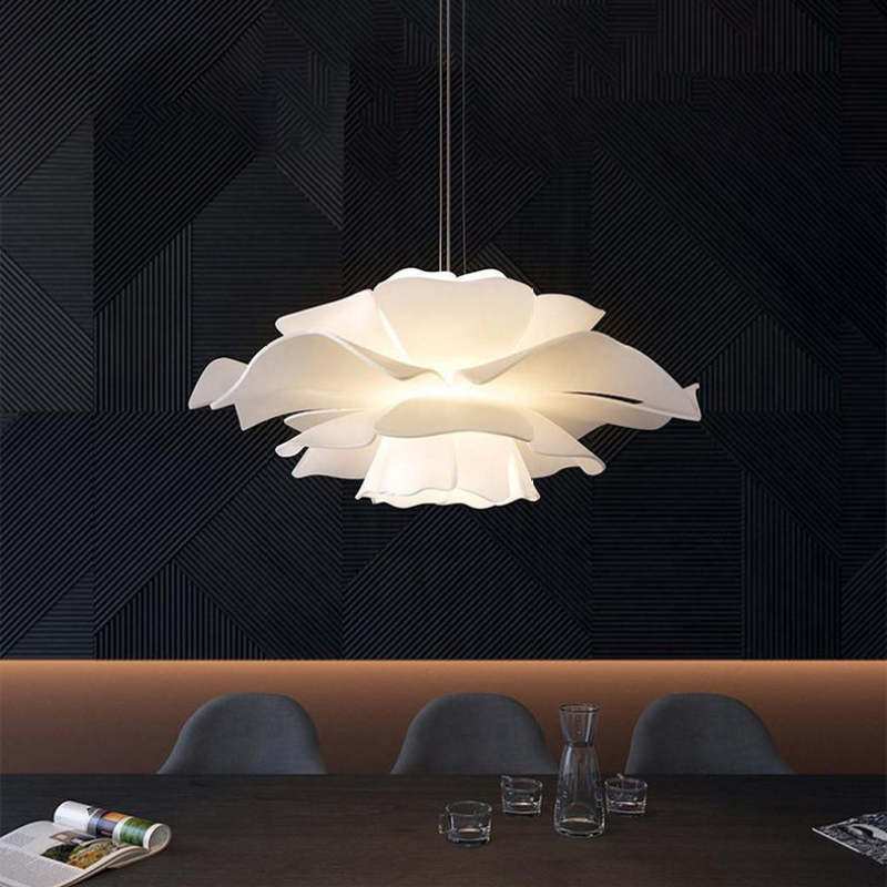 Suspension Bella Fleur - Lampe Moderne en Métal et Acrylique, Design Floral