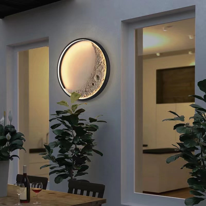 Suspension Outdoor Moonlight – Éclairage LED Géométrique et Moderne pour Extérieur