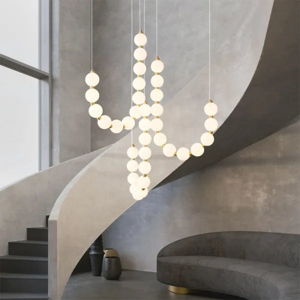 Chandelier Luxe Perles - Design Élégant en Métal et Acrylique, LED, H65 cm