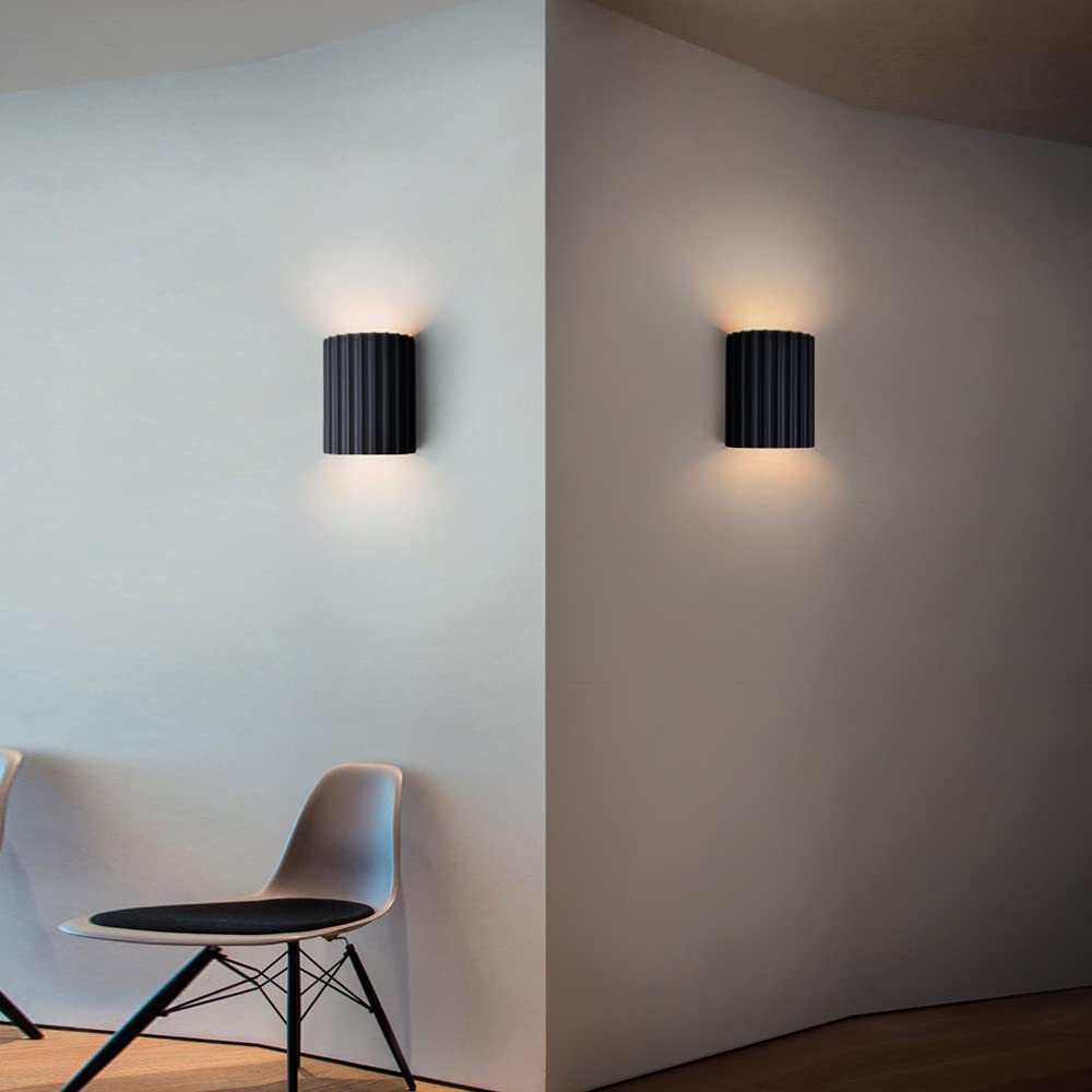 Suspension Moderne à Abat-jour Ondulé – Éclairage Élégant et Confortable