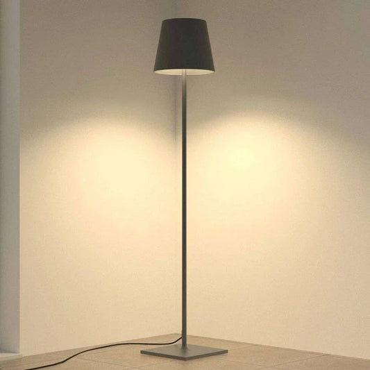 Lampadaire LED Rechargeable Moderne – Élégance et Fonctionnalité Ajustable