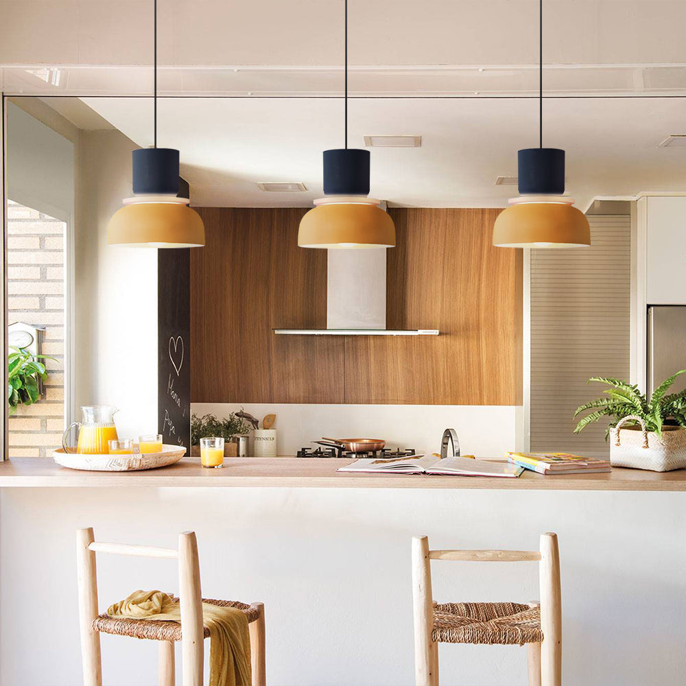 Suspension Moderne en Acrylique – Design Coloré avec Éclat Nordique