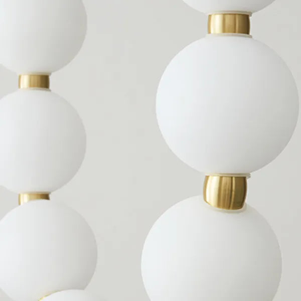 Chandelier Luxe Perles - Design Élégant en Métal et Acrylique, LED, H65 cm