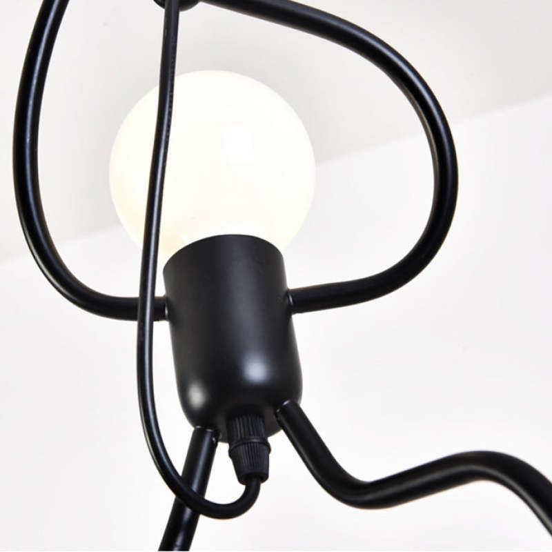 Lampe Suspendue Retro Iron Man - Design Humoristique et Élégant