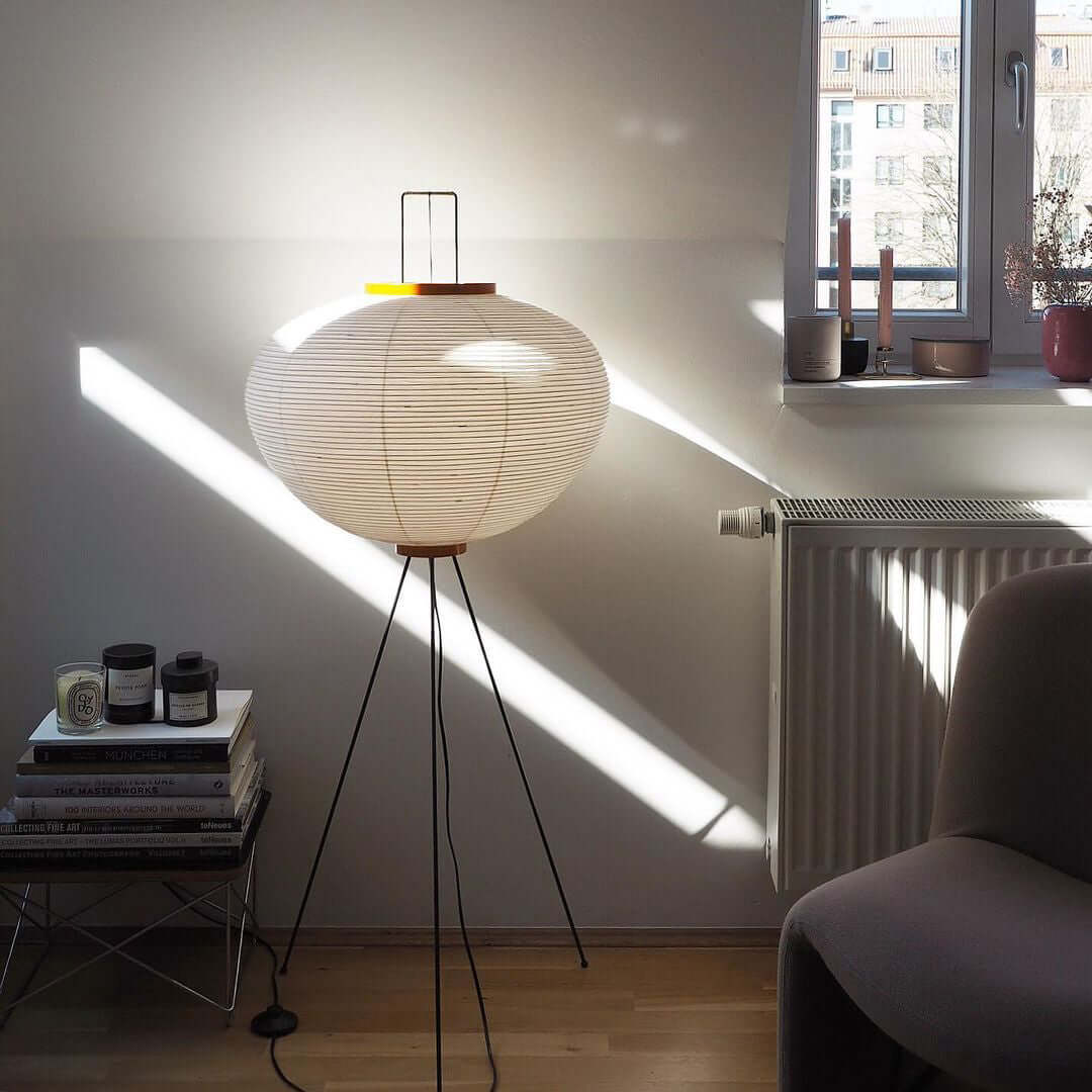 Lampadaire en Papier de Riz - Élégance Minimaliste pour Salon et Chambre