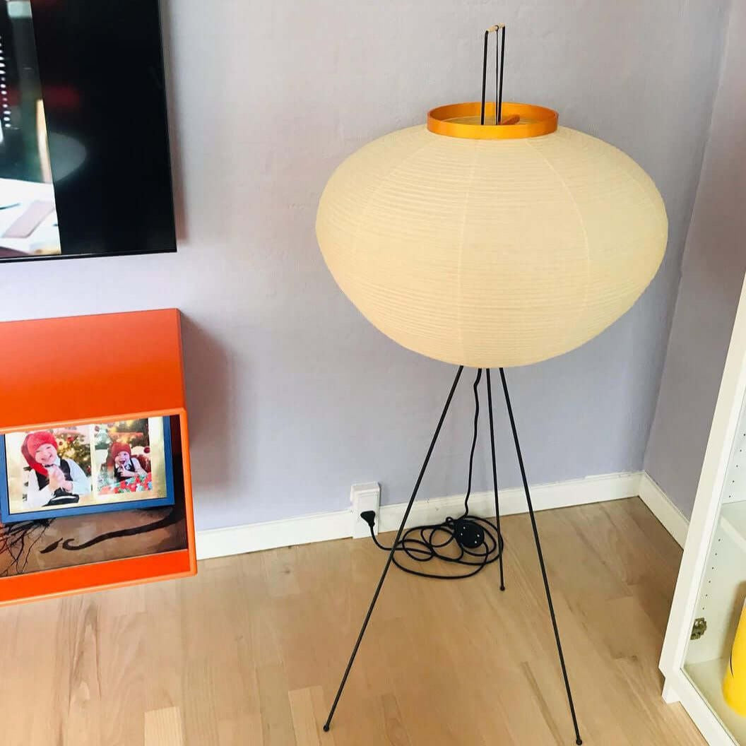 Lampadaire en Papier de Riz - Élégance Minimaliste pour Salon et Chambre