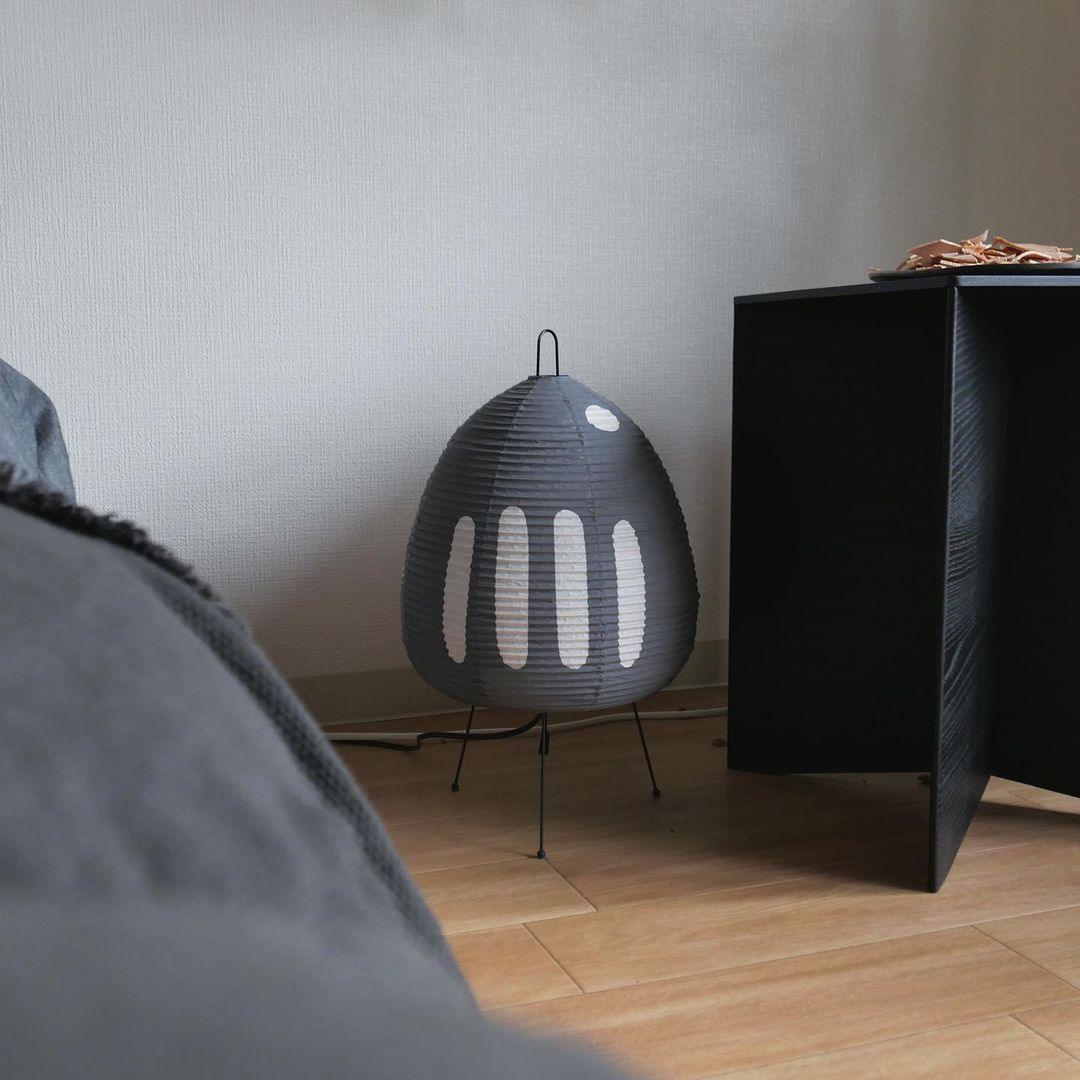 Lampe de Table Akari – Design Inspiré du Japon avec Papier de Murier et Métal