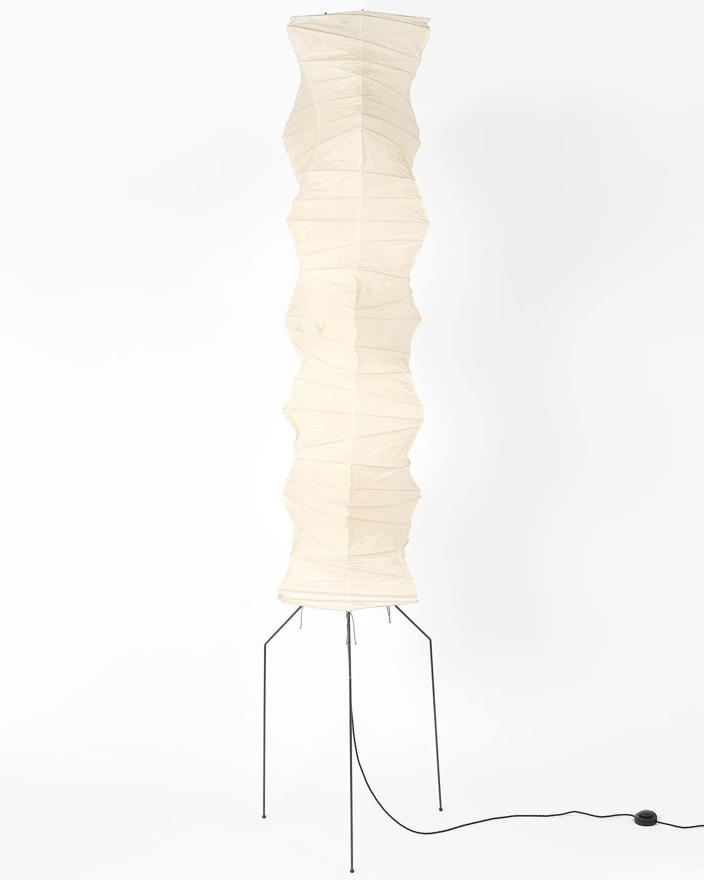 Lampadaire en Papier de Riz - Élégance Minimaliste pour Salon et Chambre