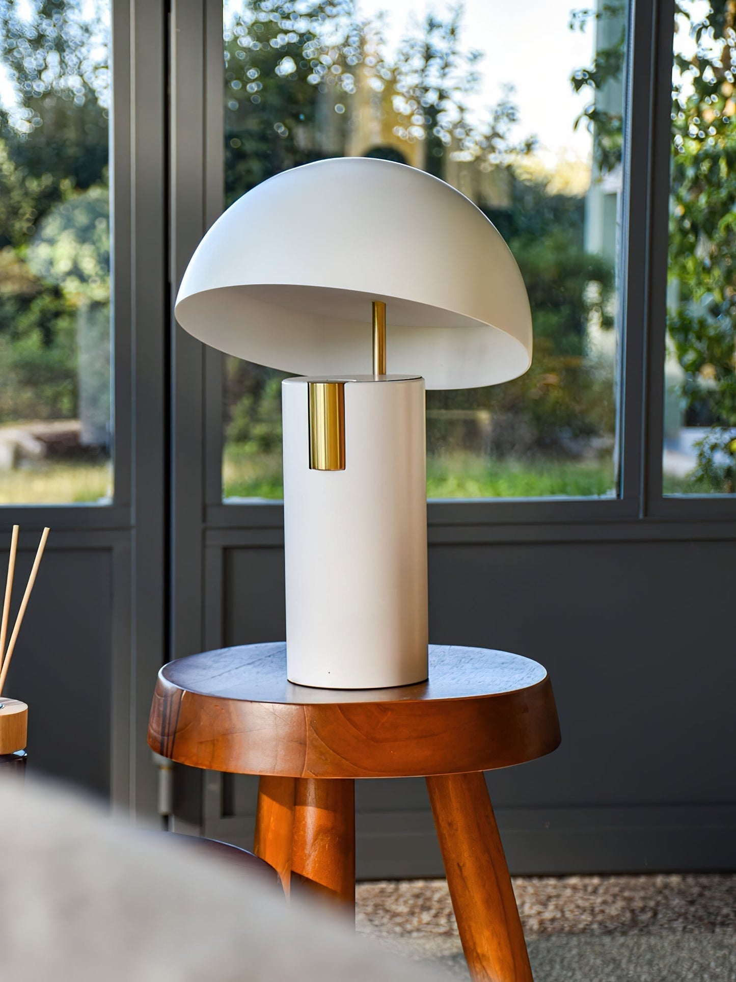 Lampe de Table Avo - Design Moderne avec LED Intégrée