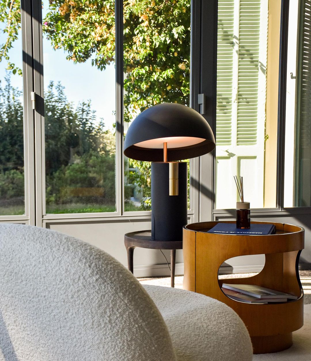 Lampe de Table Avo - Design Moderne avec LED Intégrée