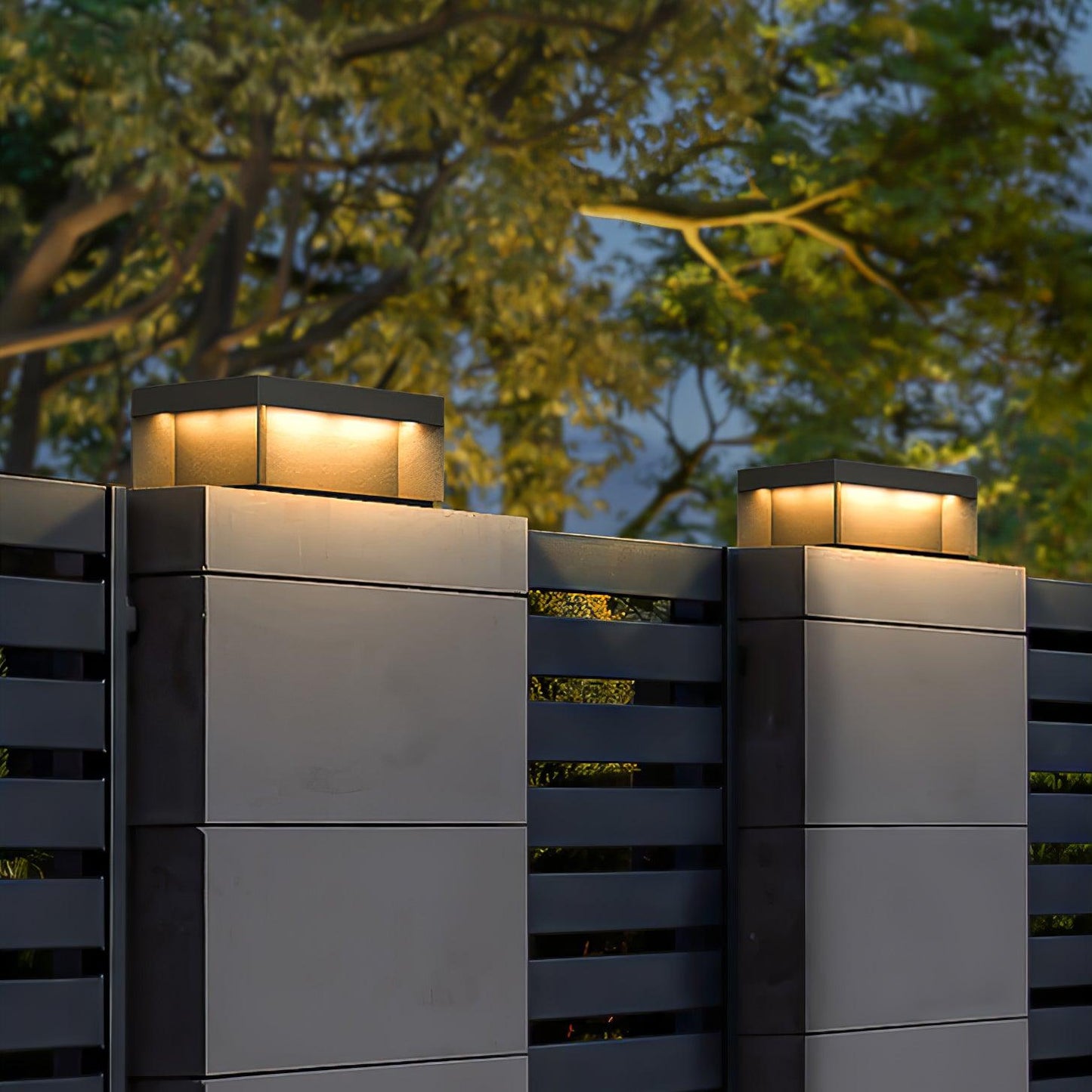 Lampe de Colonne Solaire Extérieure - Éclairage Résistant aux Intempéries avec LED