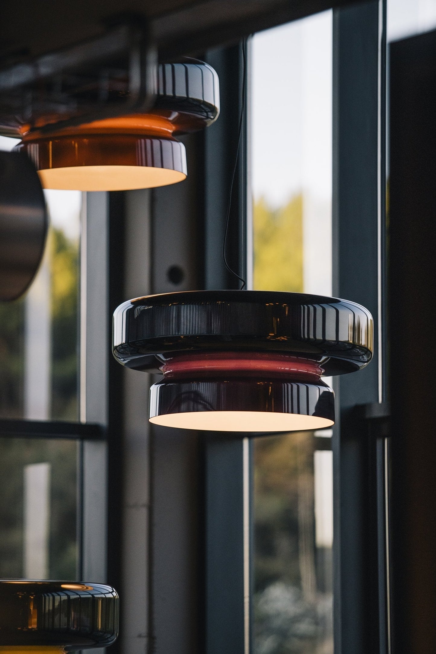 Suspension Bohemia - Lampe en Verre Soufflé avec LED Intégrée, Design Organique