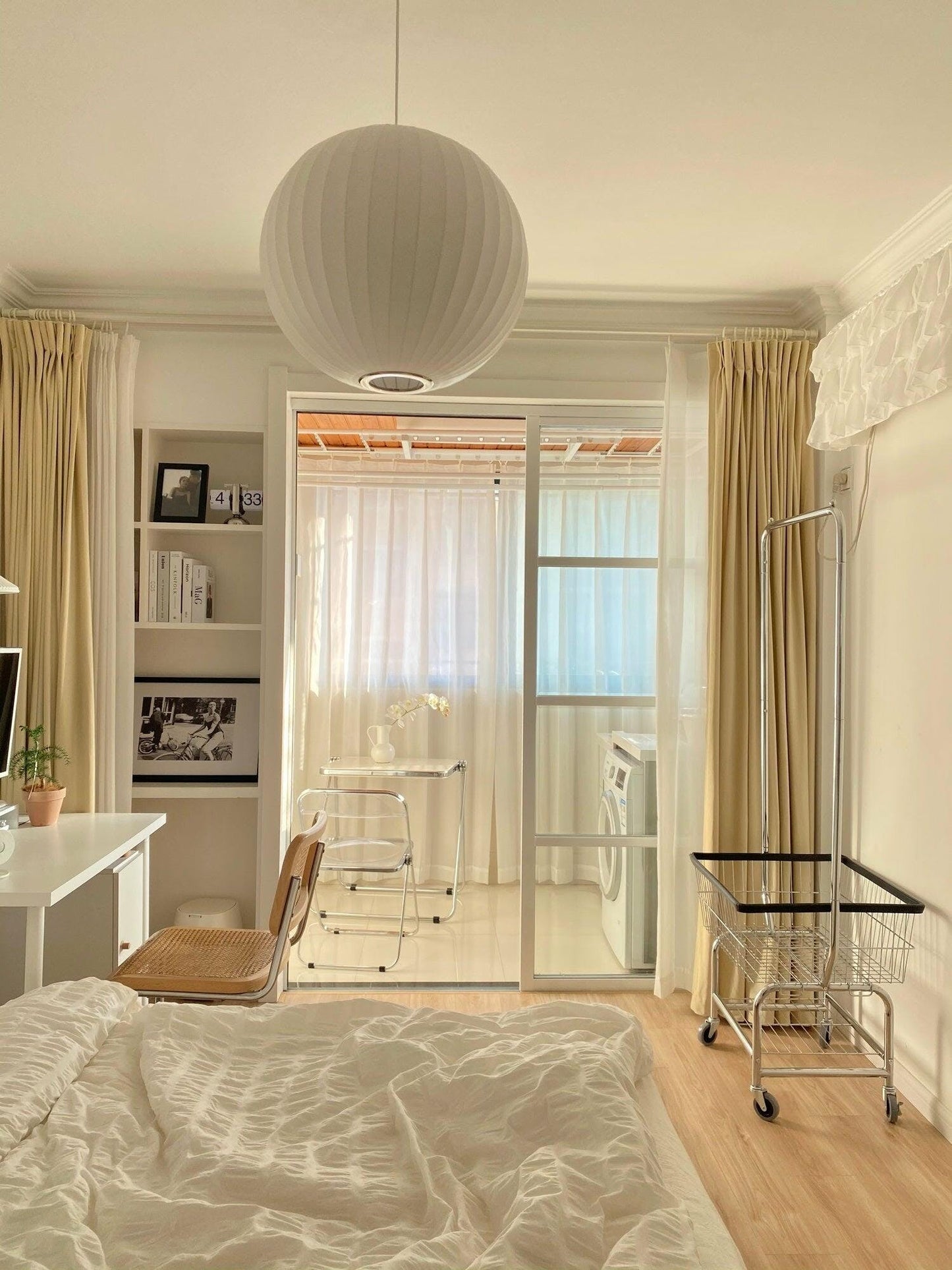 Suspension Nordic en Bois et Acier - Élégance Minimaliste pour Votre Intérieur