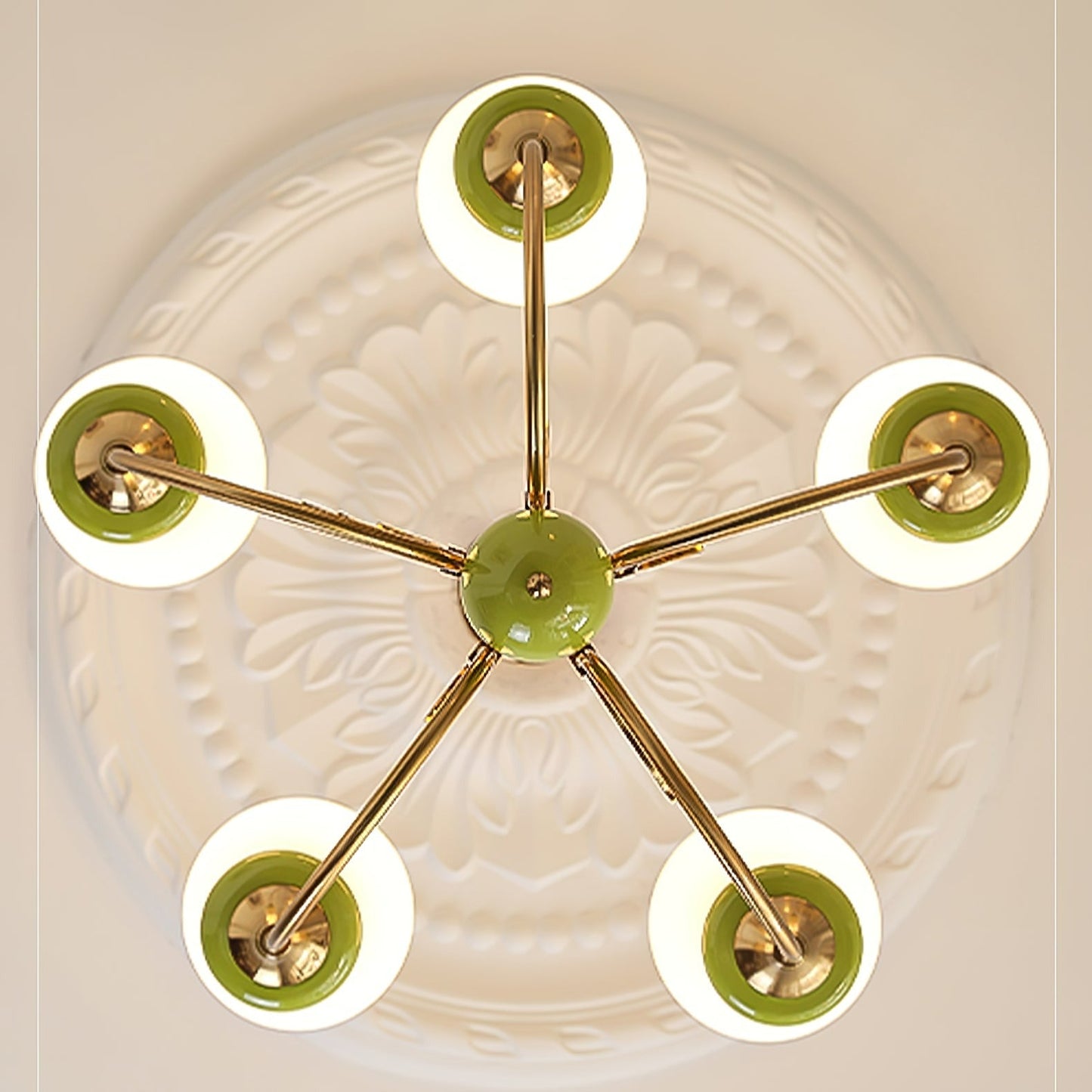 Chandelier Onyx Moderne – Luminaire Élégant en Métal et Verre pour Salon et Salle à Manger