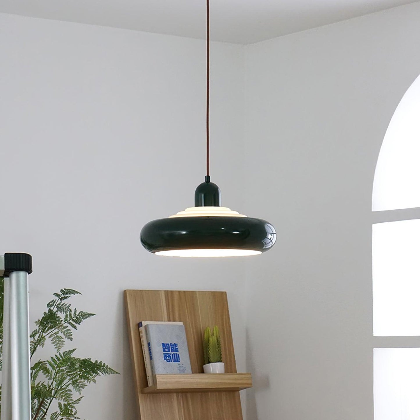 Suspension Moderne en Métal et Acrylique – Élégance Naturelle pour Votre Intérieur