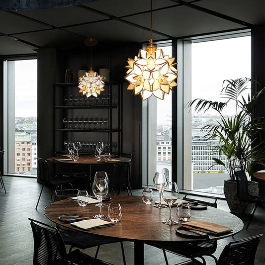 Suspension Capiz en Coquillage - Élégante Lampe en Métal et Verre pour Salon et Salle à Manger