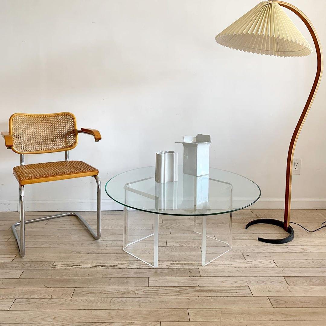 Lampe sur Pied Caprani – Design Scandinave 70’s avec Base en Bois et Métal