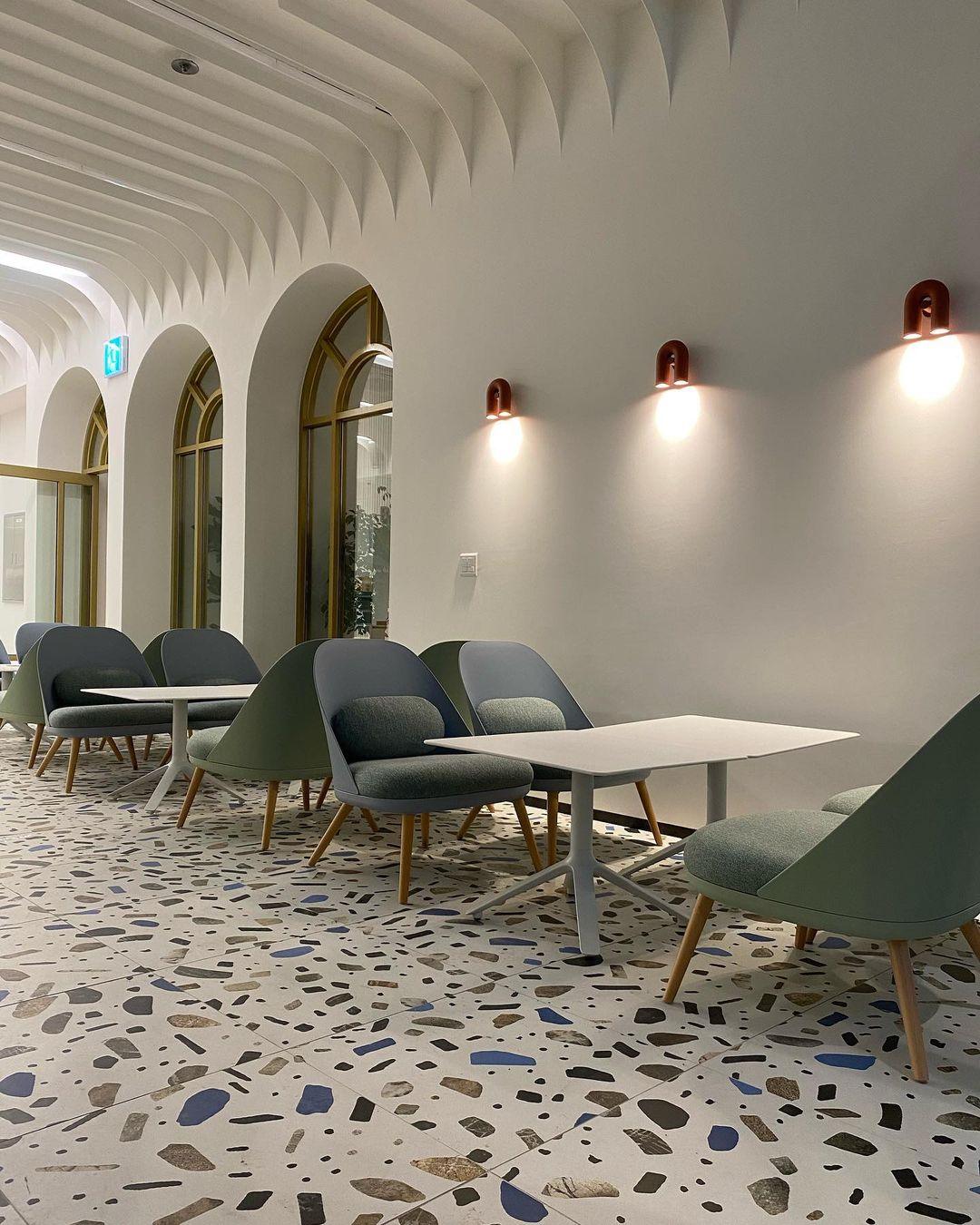 Plafonnier LED Cirkus – Design Moderne et Fonctionnalité