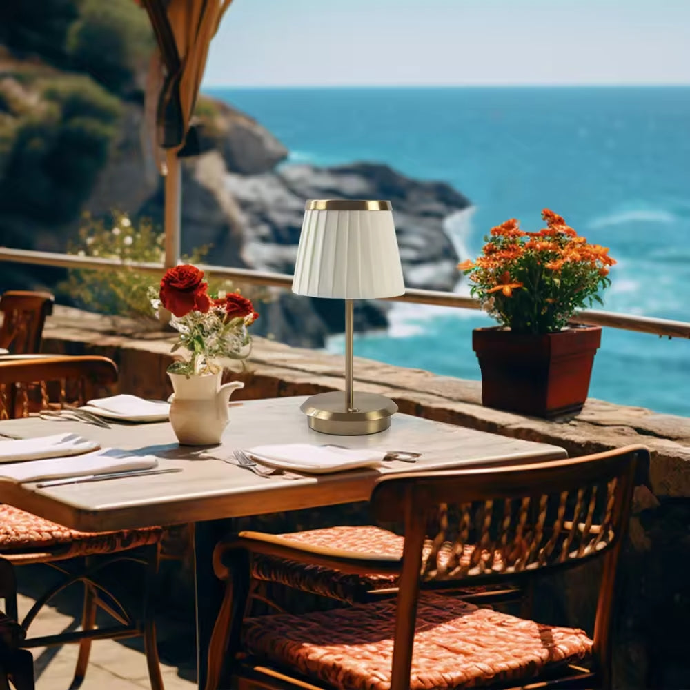 Lampe de Table Élégance Classique – Lumière LED avec Contrôle Tactile et Design Raffiné