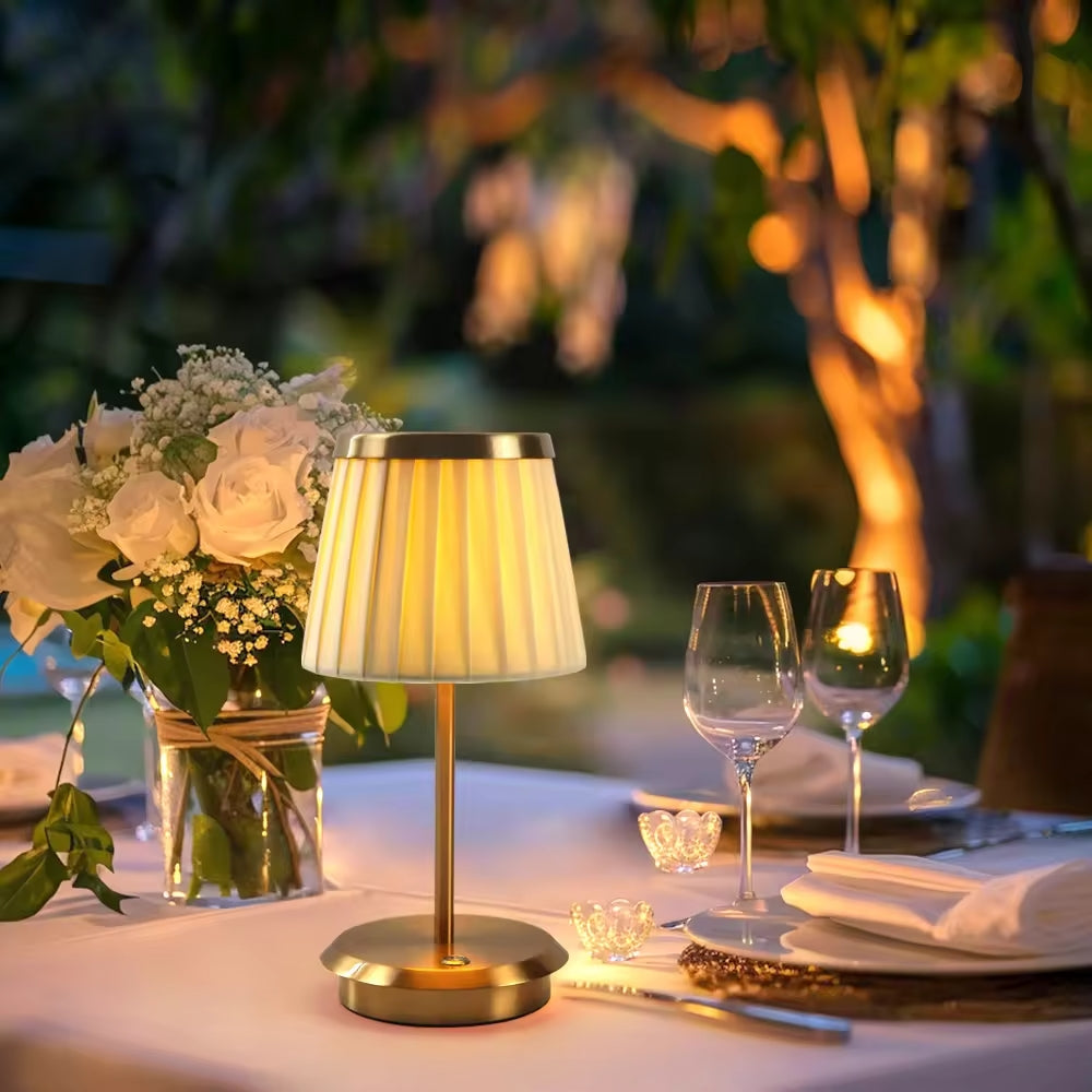 Lampe de Table Élégance Classique – Lumière LED avec Contrôle Tactile et Design Raffiné