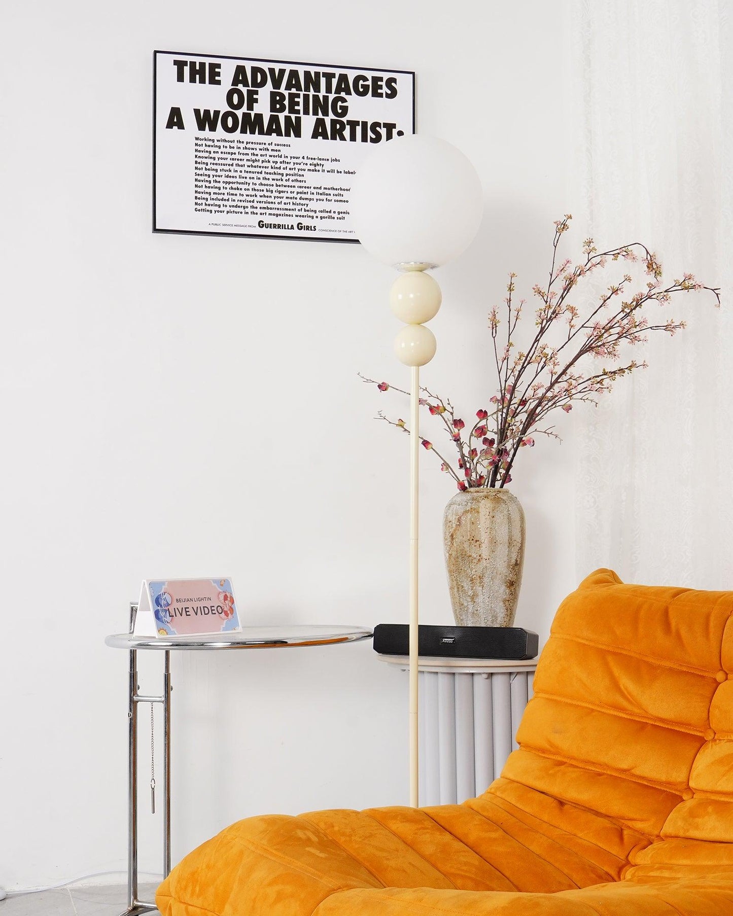 Lampe sur Pied Design Moderne en Métal et Verre - Éclairage Élégant pour Votre Intérieur