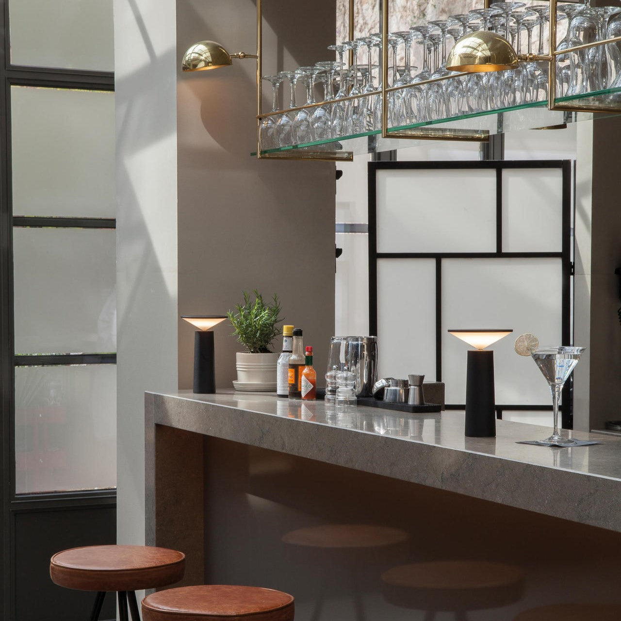 GlowBeam - Lampe de Table LED Moderne avec Tête Rotative