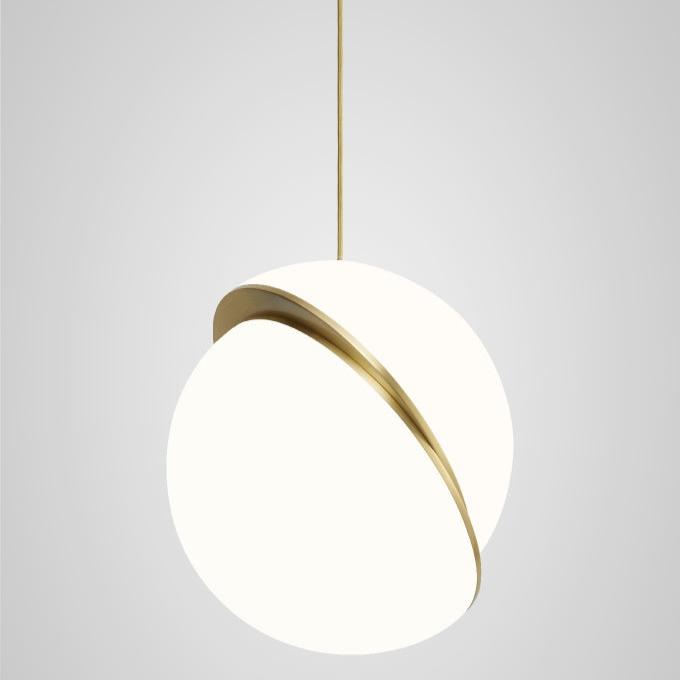 Suspension Mondsichel en Acryl et Laiton - Éclairage LED Moderne et Élégant