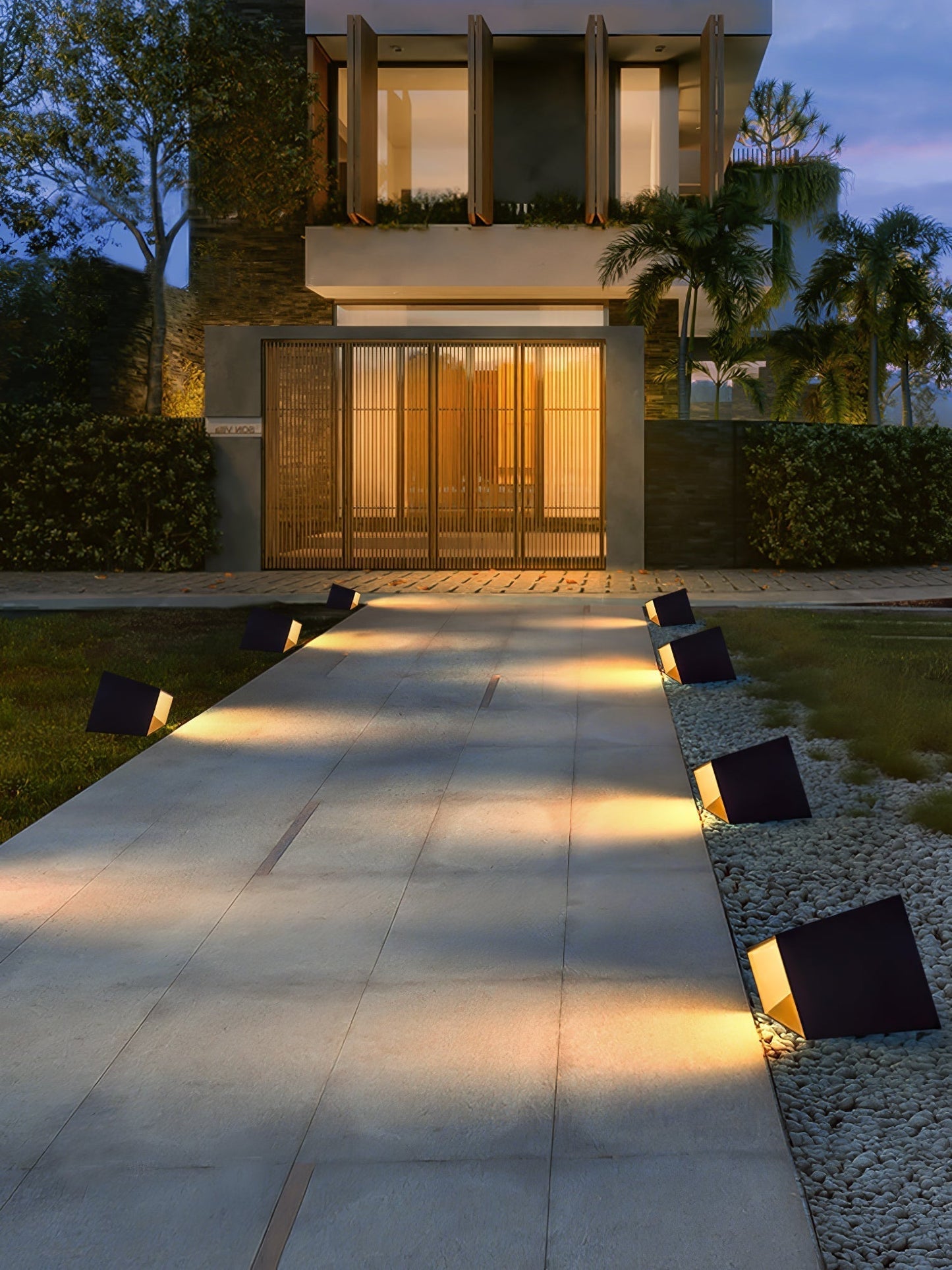 Lampe Solaire Extérieure Cube Garden - Éclairage LED Compact et Résistant pour Votre Jardin