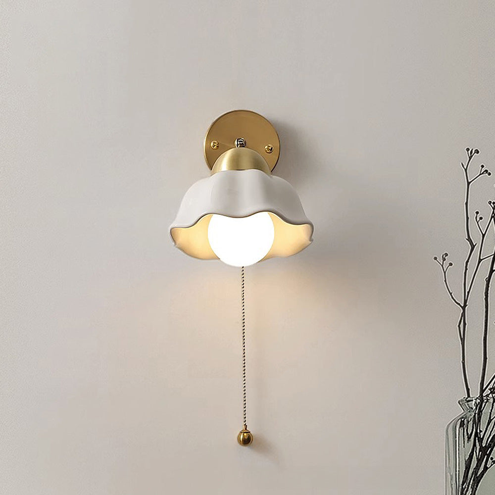 Lampe Murale Fleur Blanche Rétro Française - Éclairage Élégant