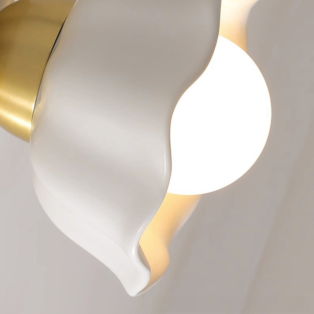 Lampe Murale Fleur Blanche Rétro Française - Éclairage Élégant