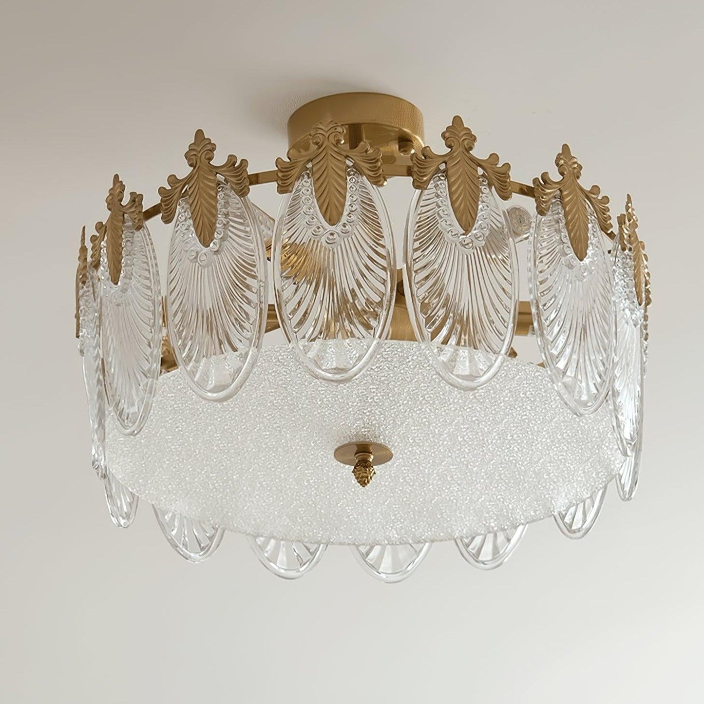 Chandelier Rond en Verre avec Motif Décoratif - Lampe Suspendue Élégante