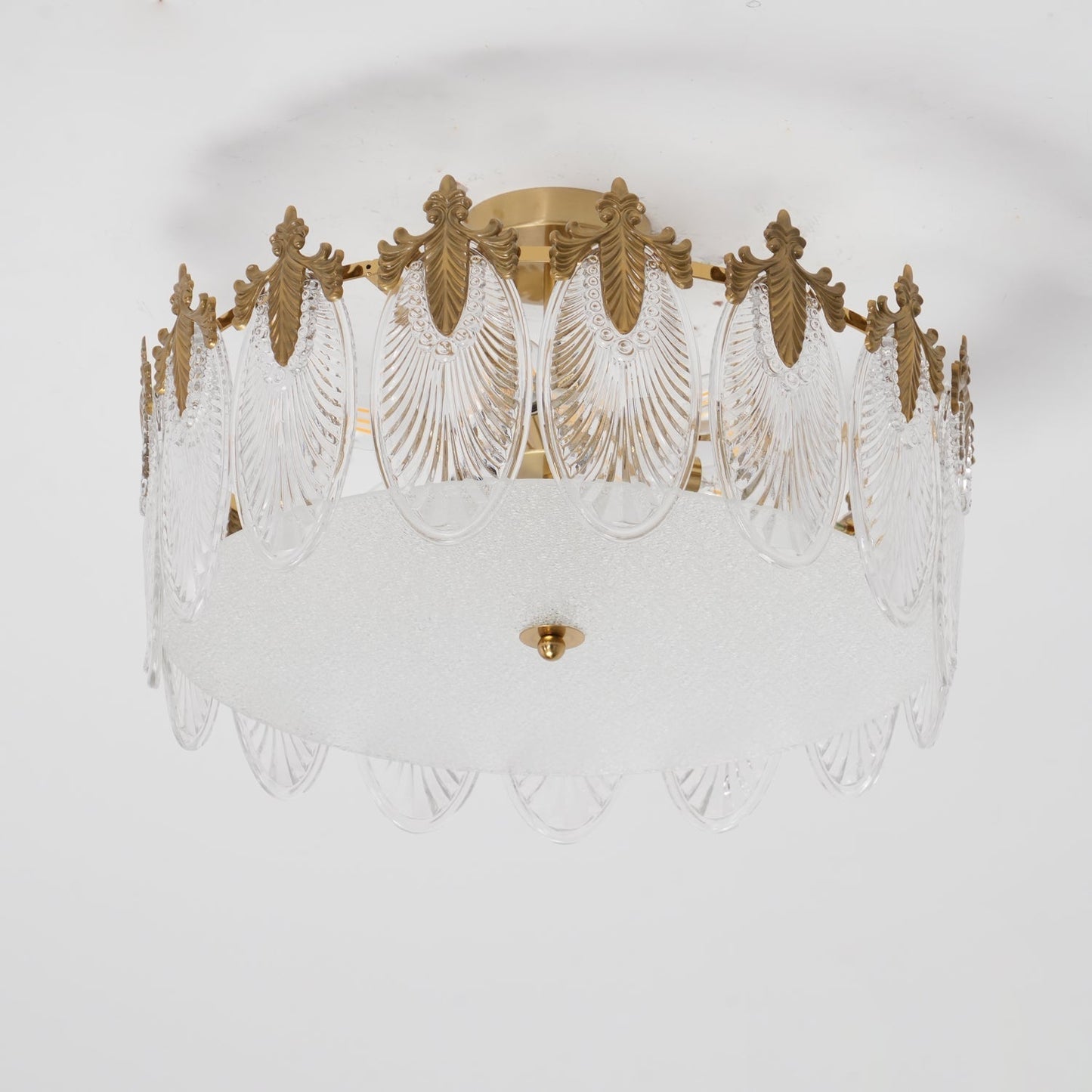 Chandelier Rond en Verre avec Motif Décoratif - Lampe Suspendue Élégante