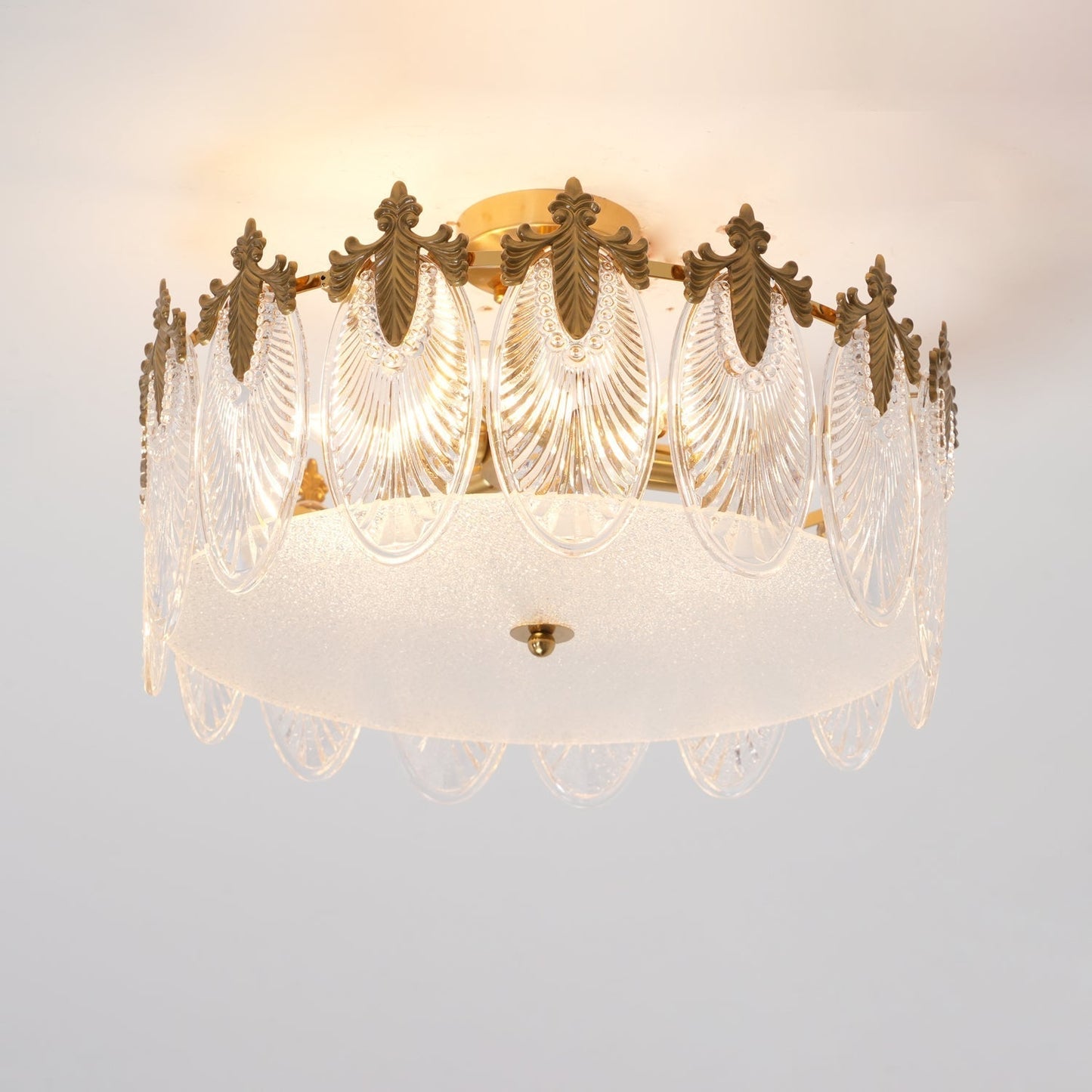 Chandelier Rond en Verre avec Motif Décoratif - Lampe Suspendue Élégante