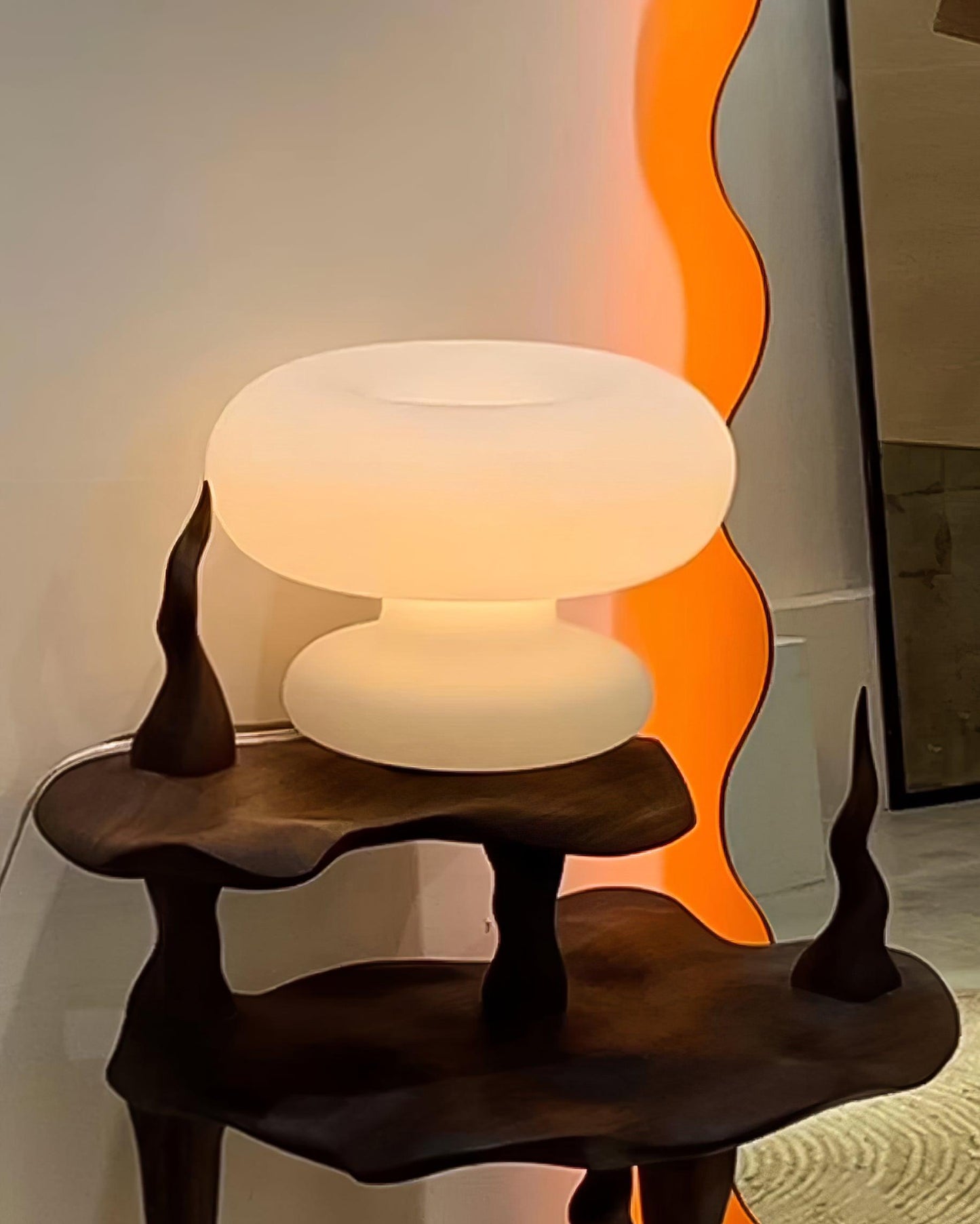 Lampe de Table Donut – Design Unique et Éclairage Doux pour une Ambiance Accueillante