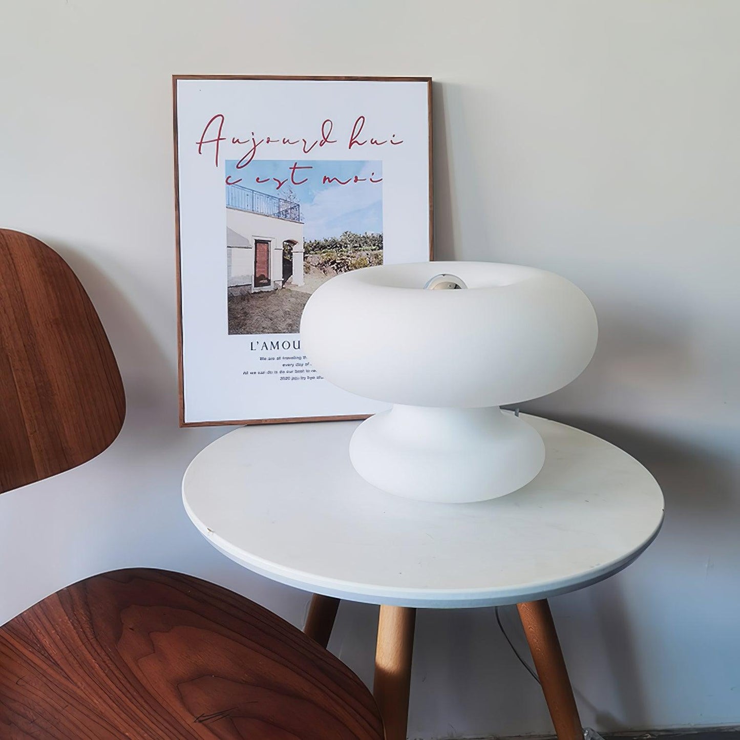 Lampe de Table Donut – Design Unique et Éclairage Doux pour une Ambiance Accueillante