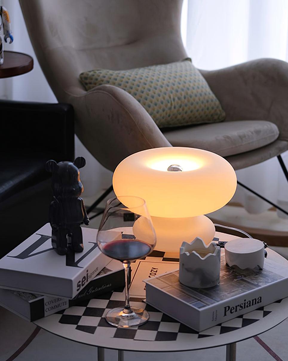 Lampe de Table Donut – Design Unique et Éclairage Doux pour une Ambiance Accueillante