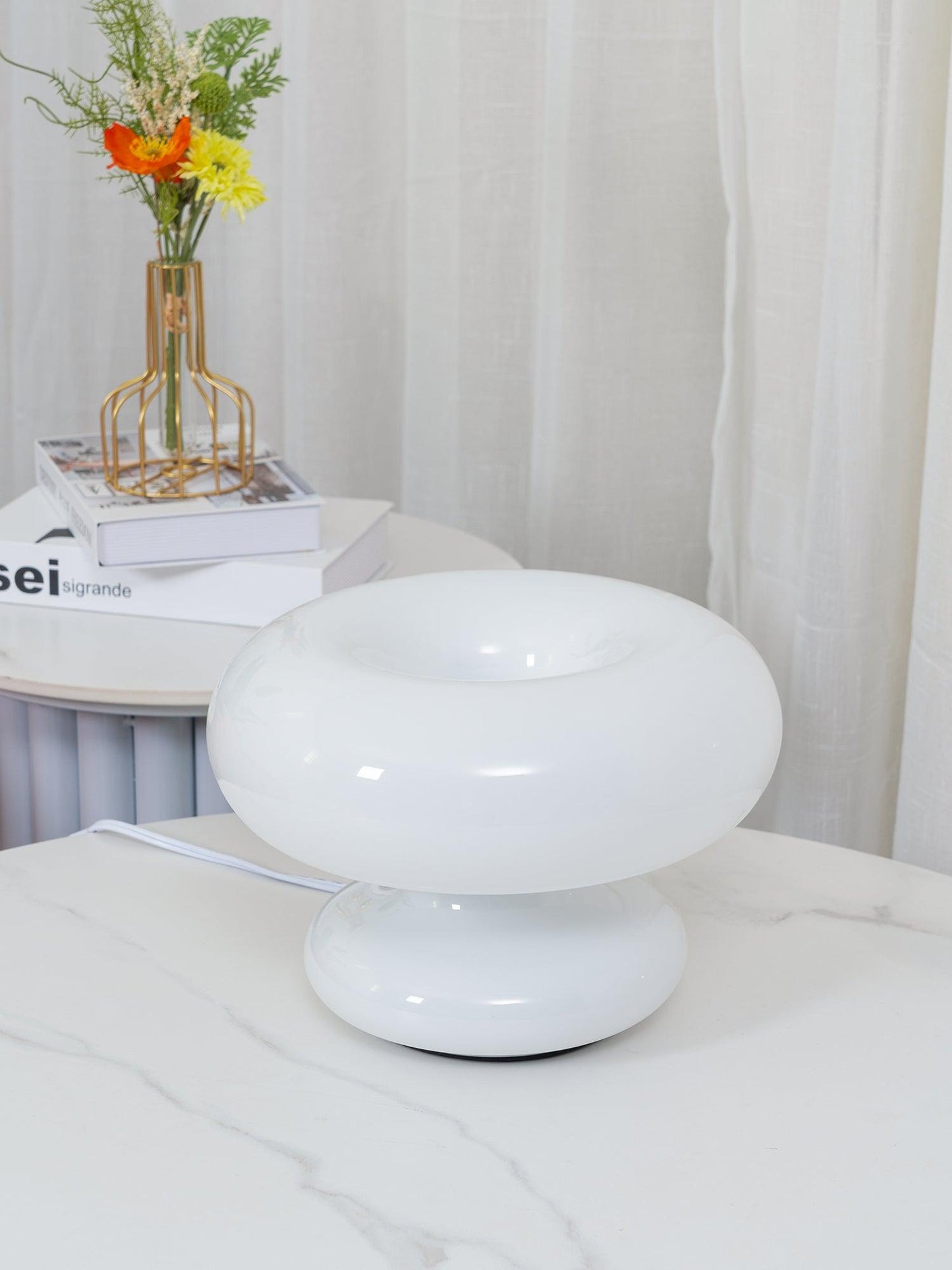 Lampe de Table Donut – Design Unique et Éclairage Doux pour une Ambiance Accueillante