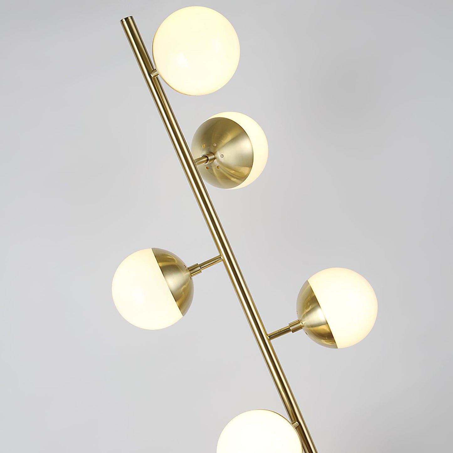 Lampe Arbre LED Doppler – Élégance Moderne avec Boules en Verre