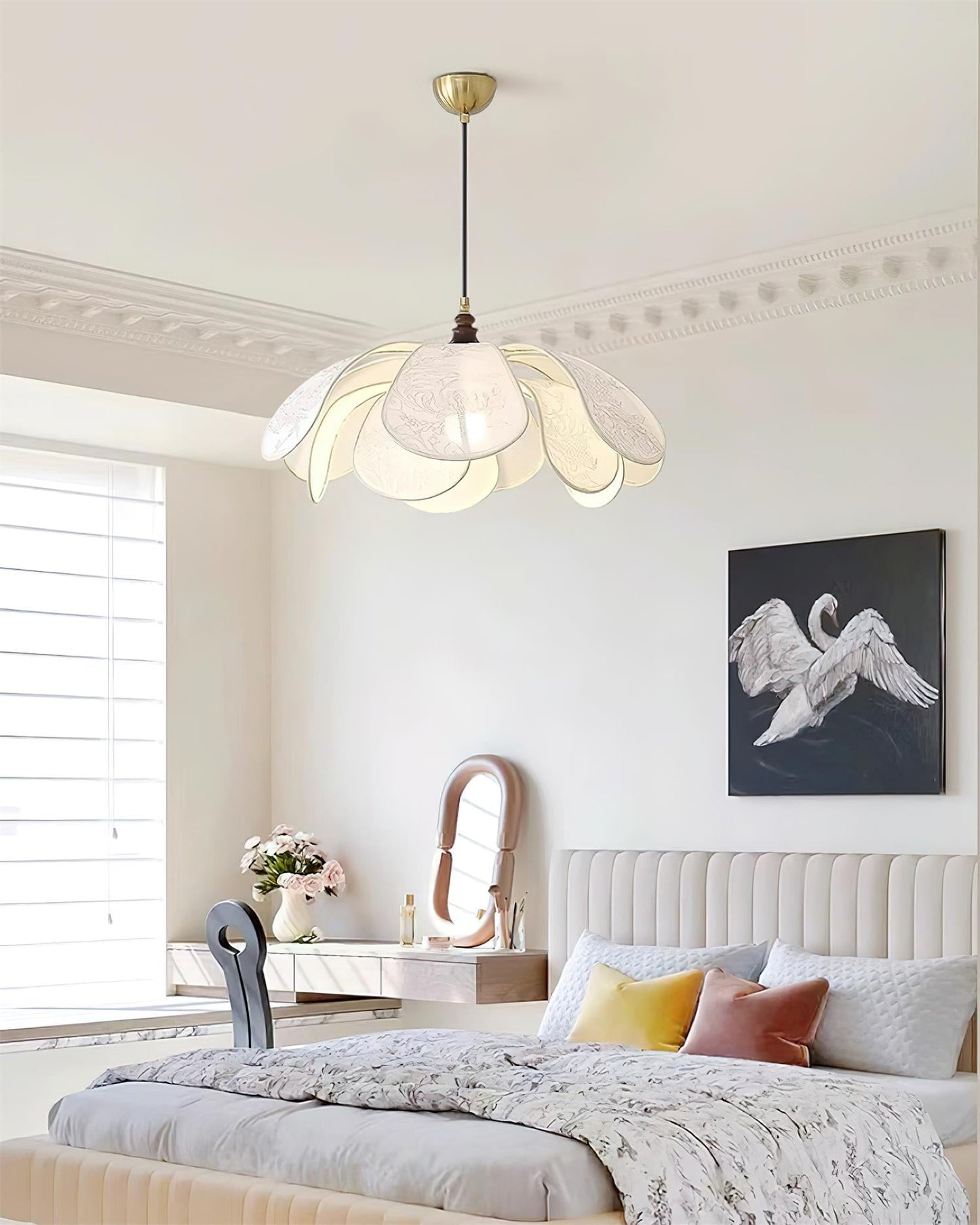 Florina Pendelleuchte – Elegante Blumen-Inspiration, Modernes Design, E26/E27 Fassung, LED Kompatibel