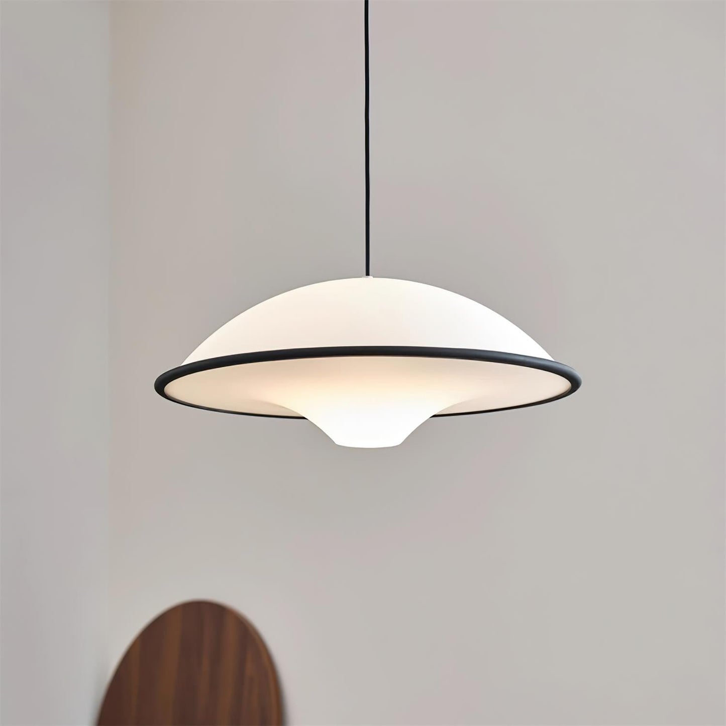 Suspension Moderne Fontana - Lampe LED Minimaliste Inspirée des UFOs