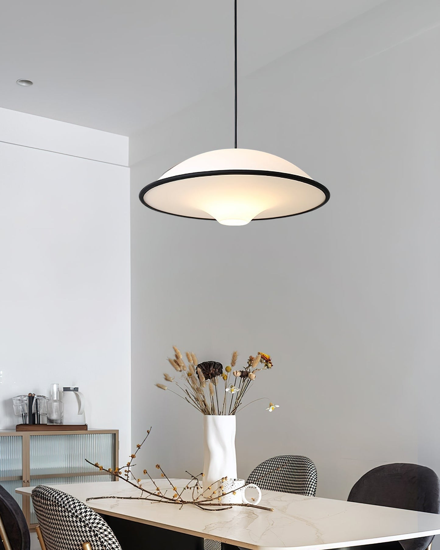 Suspension Moderne Fontana - Lampe LED Minimaliste Inspirée des UFOs