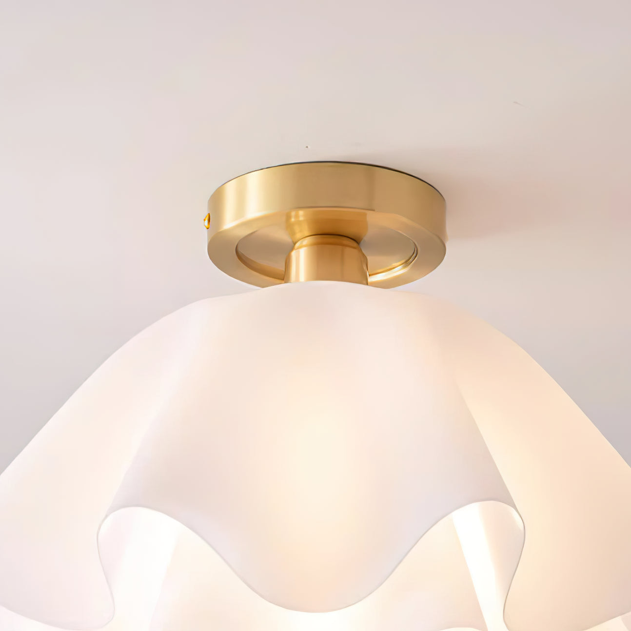 Plafonnier Moderne en Cuivre - Design Élégant et Raffiné pour Votre Intérieur