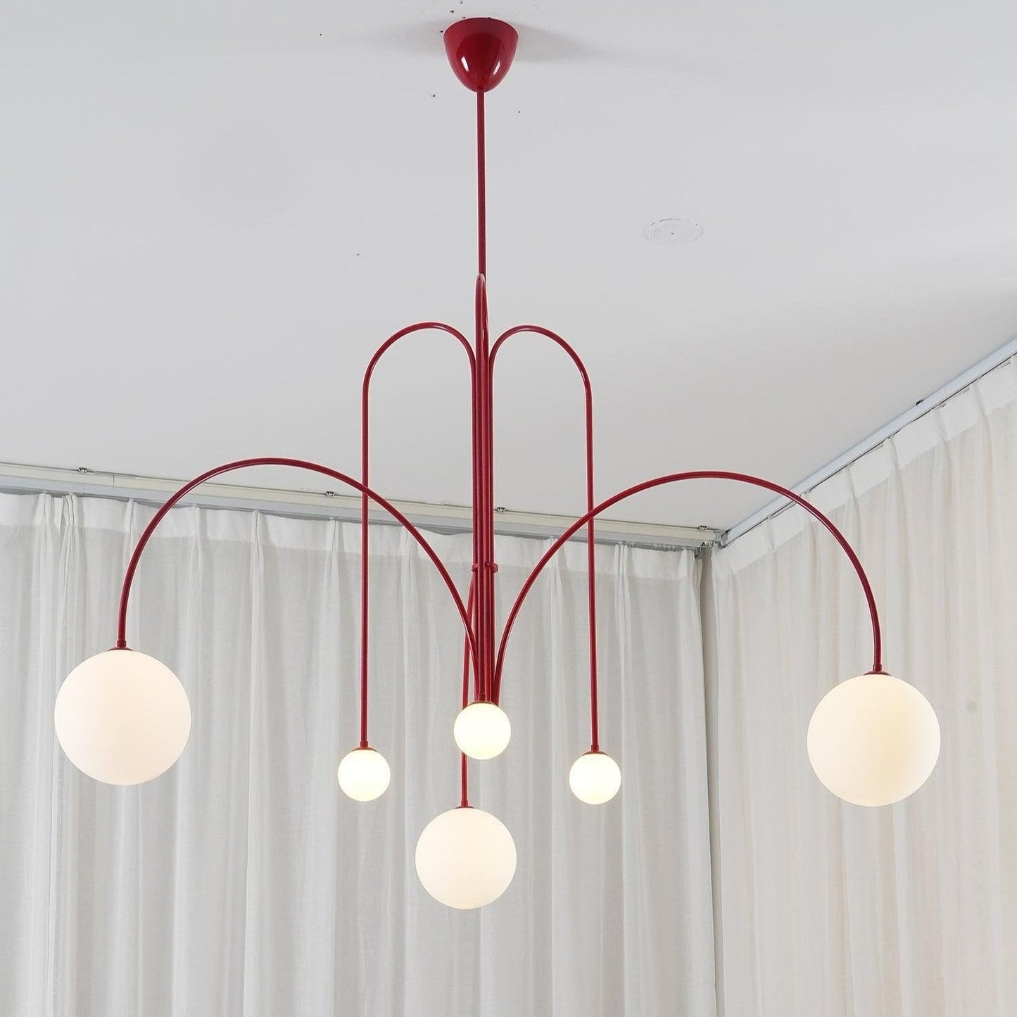 Suspension Gran Finale - Luminaire Élégant en Métal et Verre avec Design Audacieux