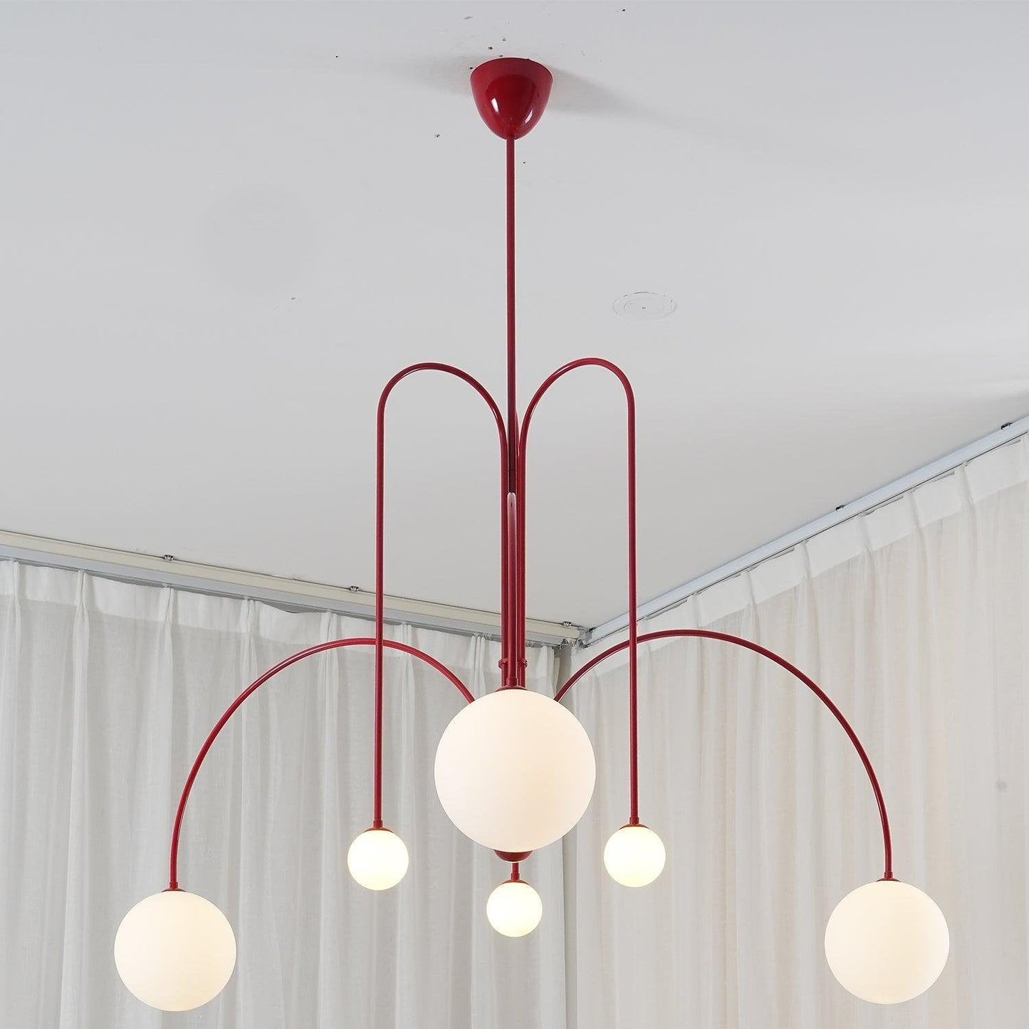 Suspension Gran Finale - Luminaire Élégant en Métal et Verre avec Design Audacieux