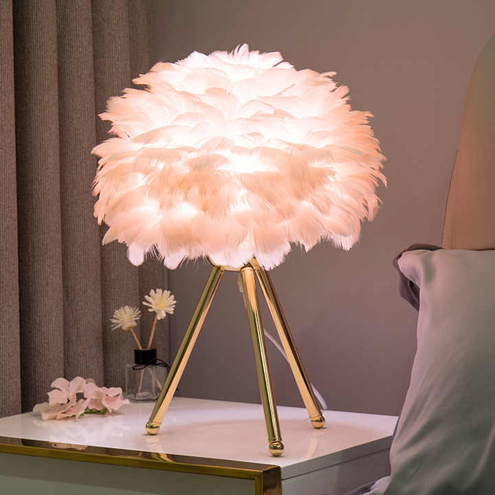 MissFeather Lampe de Table de Luxe – Abat-jour en Plumes avec Fonction Dimmable