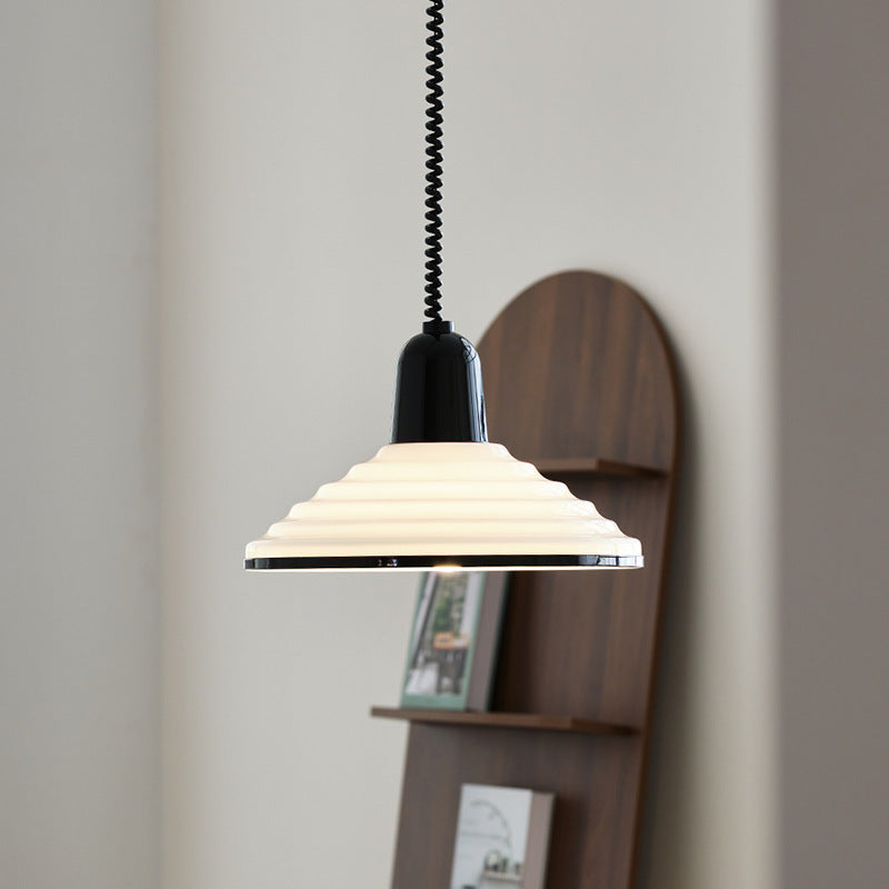 Suspension French Cream Wind Glass - Lampe en Verre Crème au Design Élégant